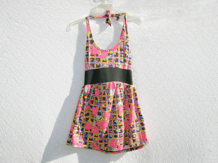 http://www.newyorkcouture.net/sold/neonpucciesqueprintthalterdress.jpg