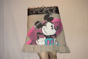 tanmickeytskirt